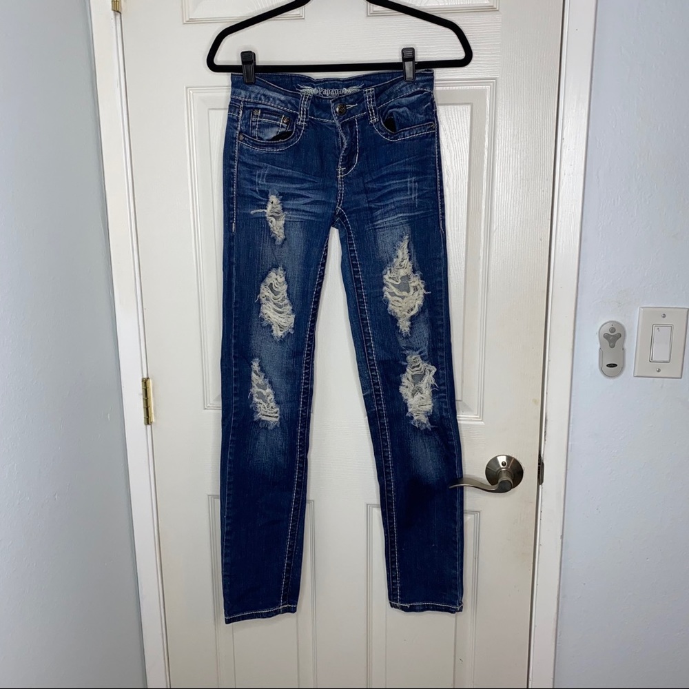 Women’s Ripped Jeans
